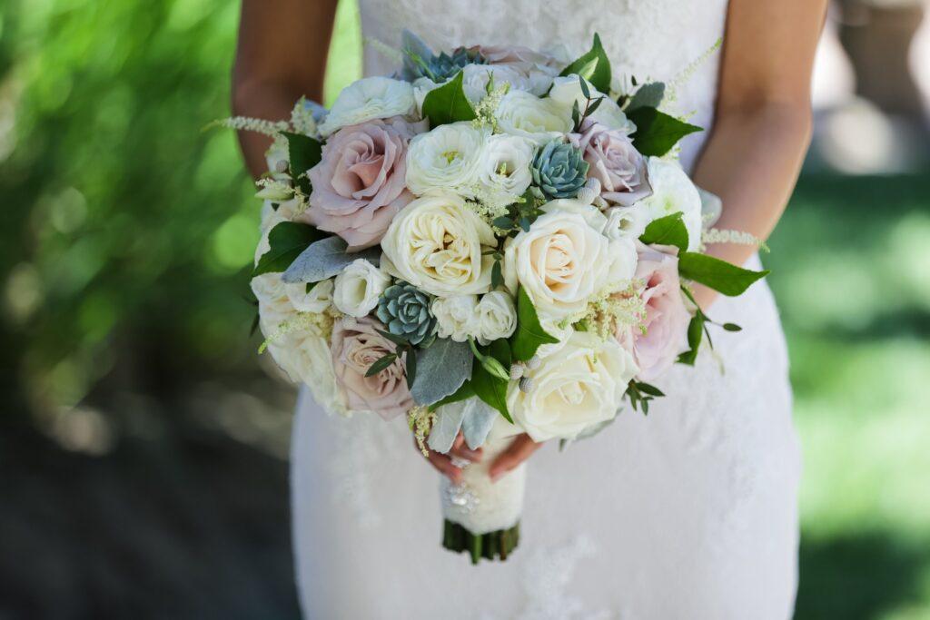Cómo Elegir el Ramo Perfecto: Consejos de la Floristería José María en Teruel